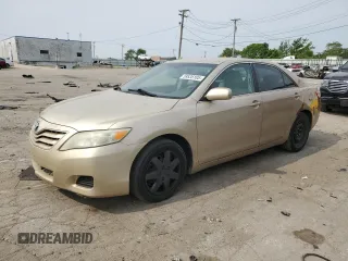2011 Toyota Camry LE z VIN 4T4BF3EK1BR120969, wystawiony jako Copart lot #59535105 z przebiegiem 233 722 mil mil oraz Czysty tytuł • Clean title. Historia ofert i sprzedaży dostępna na DreamBid. Obrazek 1.