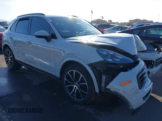 2020 Porsche Cayenne z VIN WP1AA2AY0LDA05728, wystawiony jako IAAI lot #41485296 z przebiegiem Nie podano mil oraz . Historia ofert i sprzedaży dostępna na DreamBid. Obrazek 1.