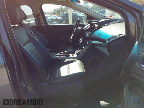 2013 Ford Escape SE with VIN 1FMCU9G9XDUA02777, listed as a IAAI auction lot 42011262 with 190,274 mi miles. Bid and sale history available at carsss.com. Image 5.