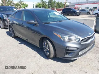 2019 Kia Forte LXS с VIN 3KPF24AD7KE090139, выставлен на аукционе IAAI как лот 42518490 с пробегом 137 371 миль миль и . История ставок и продаж доступна на DreamBid. Изображение 1.