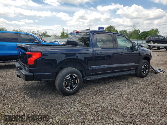 2022 Ford F-150 Lightning Pro z VIN 1FTVW1EL6NWG04931, wystawiony jako Copart lot #59096435 z przebiegiem 26 616 mil mil oraz Szkody całkowita. Historia ofert i sprzedaży dostępna na DreamBid. Obrazek 3.