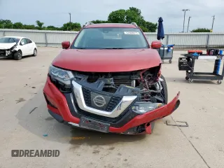 2017 Nissan Rogue SV z VIN JN8AT2MT4HW408073, wystawiony jako Copart lot #57068815 z przebiegiem 150 179 mil mil oraz Szkoda całkowita • Salvage title. Historia ofert i sprzedaży dostępna na DreamBid. Obrazek 5.