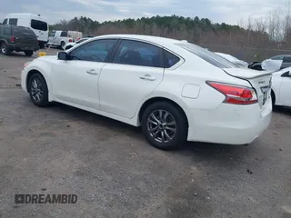 2015 Nissan Altima S with VIN 1N4AL3AP4FC568306, listed as a IAAI auction lot 41683484 with 223,450 mi miles and . Bid and sale history available at DreamBid. Image 3.