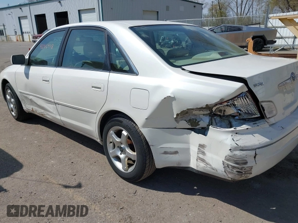 2001 Toyota Avalon XL z VIN 4T1BF28B71U120232, wystawiony jako IAAI lot #42116948 z przebiegiem 196 266 mil mil oraz . Historia ofert i sprzedaży dostępna na DreamBid. Obrazek 6.