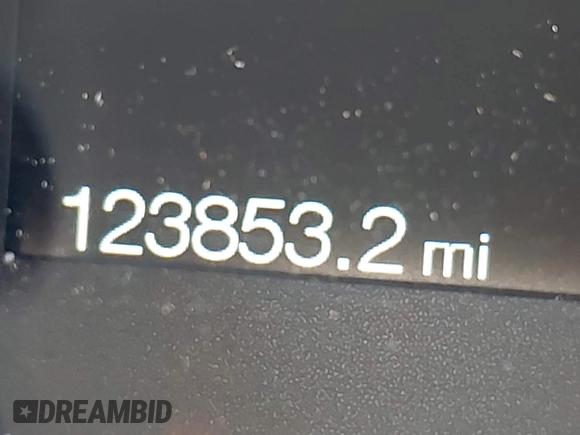2012 Ford F-150 XL with VIN 1FTEW1CM2CFC06897, listed as a IAAI auction lot 41641309 with 123,853 mi miles. Bid and sale history available at carsss.com. Image 15.