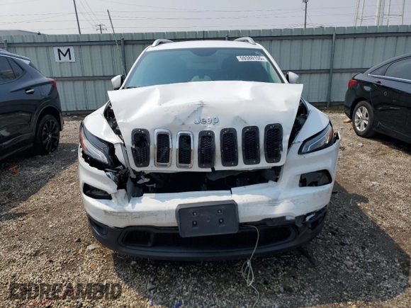 2017 Jeep Cherokee Latitude with VIN 1C4PJLCBXHW534318, listed as a Copart auction lot 59380155 with 101,051 mi miles and Salvage title. Bid and sale history available at DreamBid. Image 5.