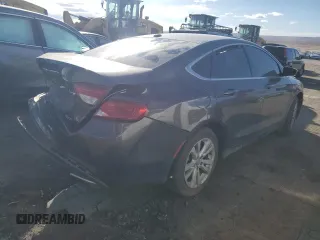 2015 Chrysler 200 Limited z VIN 1C3CCCAB6FN602665, wystawiony jako Copart lot #89352355 z przebiegiem 113 510 mil mil oraz Szkoda całkowita • Salvage title. Historia ofert i sprzedaży dostępna na DreamBid. Obrazek 3.