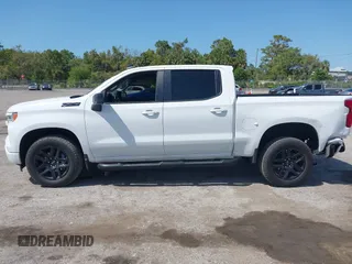2024 Chevrolet Silverado 1500 RST with VIN 1GCUDEED0RZ147166, listed as a IAAI auction lot 42017050 with 28,860 mi miles. Bid and sale history available at carsss.com. Image 14.