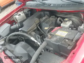 2008 Chevrolet Colorado 1LT с VIN 1GCCS339588231914, выставлен на аукционе IAAI как лот 42021850 с пробегом 276 050 миль миль и . История ставок и продаж доступна на DreamBid. Изображение 19.