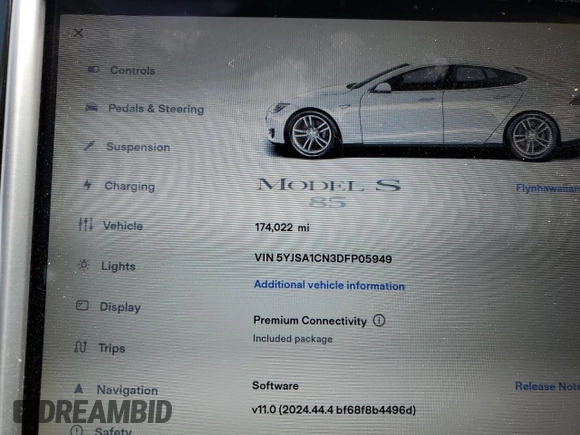 2013 Tesla Model S с VIN 5YJSA1CN3DFP05949, выставлен на аукционе Copart как лот 61244825 с пробегом 174 022 миль миль и Списание • Salvage title. История ставок и продаж доступна на DreamBid. Изображение 9.