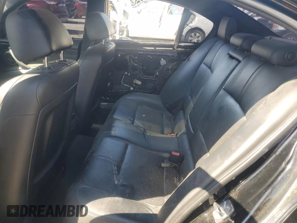 2011 BMW M3 z VIN WBSPM9C50BE202463, wystawiony jako Copart lot #53967095 z przebiegiem 128 460 mil mil oraz Tytuł czysty. Historia ofert i sprzedaży dostępna na DreamBid. Obrazek 10.