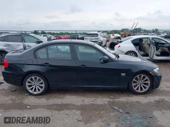 2011 BMW 3 Series 328i xDrive with VIN WBAPK7C5XBA816295, listed as a IAAI auction lot 42486107 with 109,642 mi miles and . Bid and sale history available at DreamBid. Image 13.