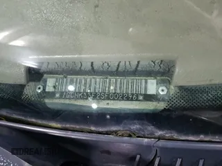 1995 Chevrolet Silverado 3500 z VIN 1GCHK33F2SF002296, wystawiony jako Copart lot #81612483 z przebiegiem 269 032 mil mil oraz Szkoda całkowita • Salvage title. Historia ofert i sprzedaży dostępna na DreamBid. Obrazek 14.