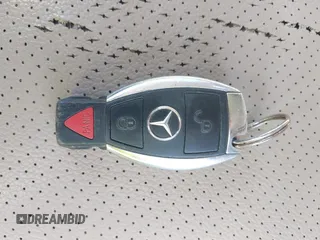 2010 Mercedes-Benz GLK 350 with VIN WDCGG5GB9AF375330, listed as a IAAI auction lot 42150159 with 236,323 mi miles and . Bid and sale history available at DreamBid. Image 11.