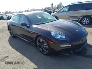 2015 Porsche Panamera 4 z VIN WP0AA2A76FL000746, wystawiony jako IAAI lot #41411279 z przebiegiem 37 496 mil mil oraz . Historia ofert i sprzedaży dostępna na DreamBid. Obrazek 1.