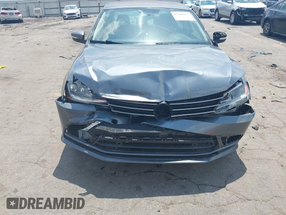 2014 Volkswagen Jetta SE with VIN 3VWD07AJ3EM232529, listed as a IAAI auction lot 42286442 with 125,000 mi miles and . Bid and sale history available at DreamBid. Image 6.