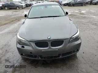 2005 BMW 5 Series 530i z VIN WBANA73555CR58878, wystawiony jako Copart lot #51302875 z przebiegiem 172 745 mil mil oraz Szkoda całkowita • Salvage title. Historia ofert i sprzedaży dostępna na DreamBid. Obrazek 5.
