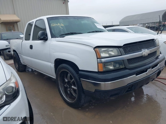2006 Chevrolet Silverado 1500 LT1 with VIN 1GCEC19VX6Z261903, listed as a IAAI auction lot 41552645 with 330,838 mi miles. Bid and sale history available at carsss.com. Image 1.