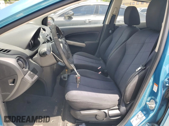2011 Mazda 2 Sport with VIN JM1DE1HY0B0122590, listed as a Copart auction lot 56162515 with 140,847 mi miles and Clean Title. Bid and sale history available at DreamBid. Image 7.