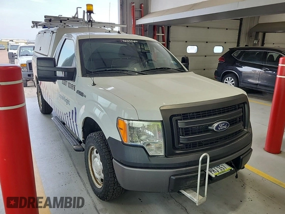2014 Ford F-150 с VIN 1FTPF1EF3EKE59499, выставлен на аукционе IAAI как лот 42785501 с пробегом 98 119 миль миль и . История ставок и продаж доступна на DreamBid. Изображение 14.