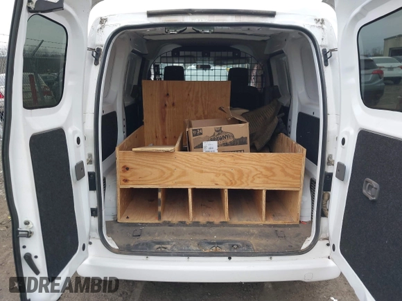 2019 Nissan NV200 Compact Cargo S with VIN 3N6CM0KN9KK706662, listed as a IAAI auction lot 41684979 with 58,988 mi miles. Bid and sale history available at carsss.com. Image 8.