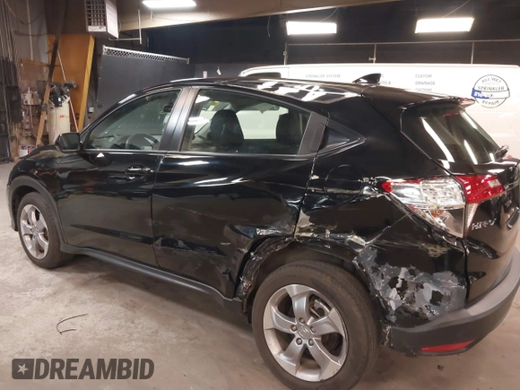 2021 Honda HR-V LX with VIN 3CZRU6H30MM710767, listed as a IAAI auction lot 42024370 with 43,096 mi miles. Bid and sale history available at carsss.com. Image 6.