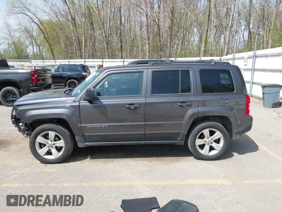 2015 Jeep Patriot High Altitude with VIN 1C4NJRFB9FD270572, listed as a IAAI auction lot 42123447 with 82,468 mi miles and . Bid and sale history available at DreamBid. Image 15.