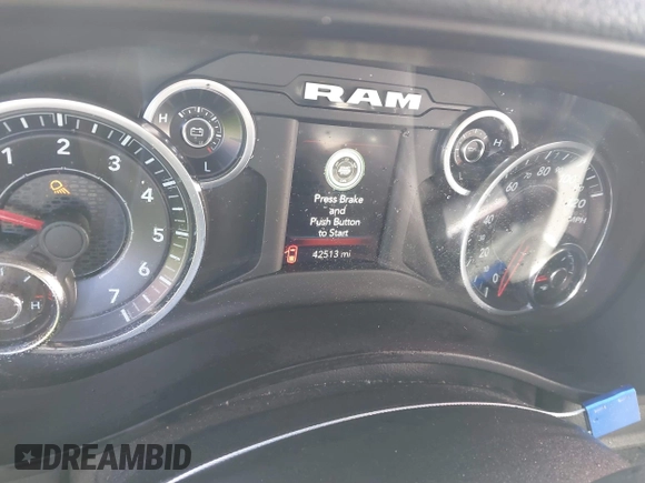 2020 Ram 2500 Tradesman with VIN 3C6UR5CJ7LG303941, listed as a IAAI auction lot 41610301 with 42,513 mi miles and . Bid and sale history available at DreamBid. Image 7.
