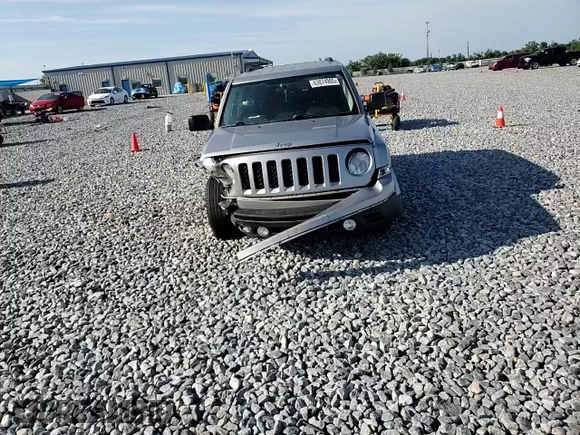 2014 Jeep Patriot Latitude with VIN 1C4NJRFB9ED759908, listed as a Copart auction lot 63874905 with 61,960 mi miles and Salvage title. Bid and sale history available at DreamBid. Image 14.