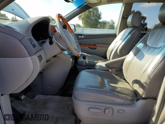 2006 Toyota Sienna XLE with VIN 5TDBA22C56S075100, listed as a Copart auction lot 51346925 with 247,141 mi miles and Salvage Title. Bid and sale history available at carsss.com. Image 7.