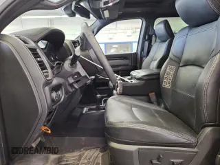 2020 Ram 2500 Power Wagon z VIN 3C6TR5EJ5LG126296, wystawiony jako Copart lot #57616555 z przebiegiem 67 960 mil mil oraz Szkoda całkowita • Salvage title. Historia ofert i sprzedaży dostępna na DreamBid. Obrazek 7.