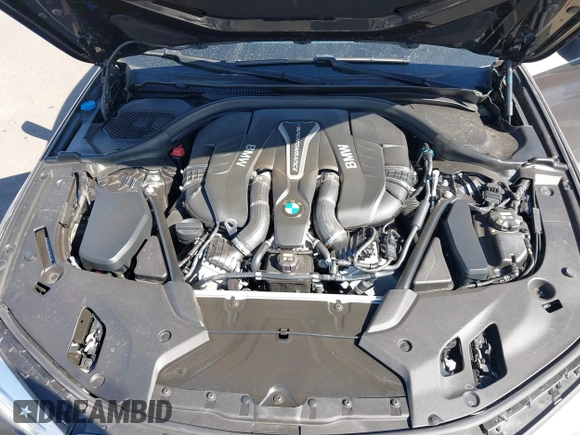 2018 BMW 5 Series M550i xDrive with VIN WBAJB9C51JB049513, listed as a IAAI auction lot 41146990 with 51,218 mi miles. Bid and sale history available at carsss.com. Image 10.