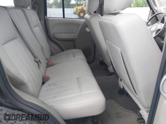2006 Jeep Liberty Limited с VIN 1J4GK58KX6W140732, выставлен на аукционе IAAI как лот 42239431 с пробегом 180 552 миль миль и . История ставок и продаж доступна на DreamBid. Изображение 8.
