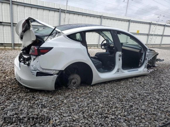 2019 Tesla Model 3 Mid Range with VIN 5YJ3E1EA6KF401661, listed as a Copart auction lot 54421225 with Not Provided miles and Clean Title. Bid and sale history available at DreamBid. Image 3.