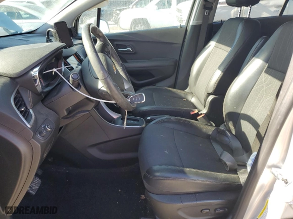 2019 Chevrolet Trax LT with VIN KL7CJLSB0KB963723, listed as a Copart auction lot 42584125 with 41,130 mi miles and Salvage Title. Bid and sale history available at carsss.com. Image 7.