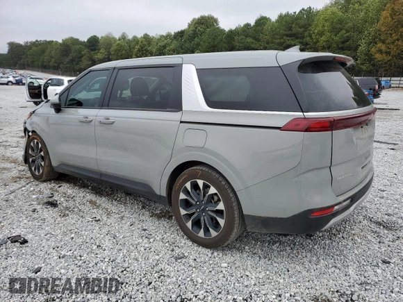 2024 Kia Carnival EX with VIN KNDNC5H36R6368654, listed as a Copart auction lot 71505274 with 32,135 mi miles and Salvage Title. Bid and sale history available at carsss.com. Image 2.