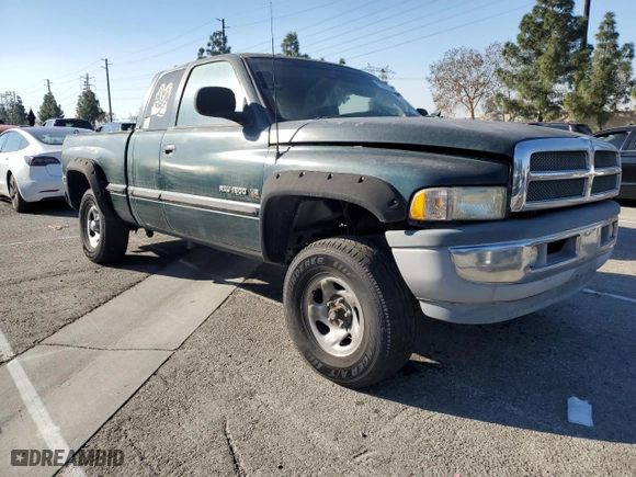 1998 Dodge Ram 1500 with VIN 1B7HC13Y9WJ152685, listed as a Copart auction lot 87938365 with 143,925 mi miles and Clean Title. Bid and sale history available at carsss.com. Image 4.