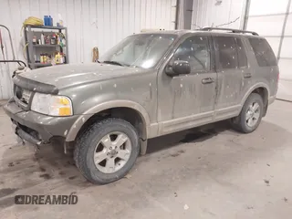 2003 Ford Explorer Eddie Bauer z VIN 1FMZU74E33UA89663, wystawiony jako IAAI lot #41502361 z przebiegiem 201 844 mil mil oraz . Historia ofert i sprzedaży dostępna na DreamBid. Obrazek 2.
