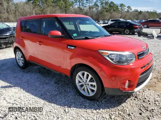 2018 Kia Soul + with VIN KNDJP3A55J7617320, listed as a Copart auction lot 48003195 with 105,266 mi miles and Clean Title. Bid and sale history available at carsss.com. Image 4.