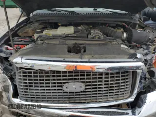 2002 Ford Excursion Limited с VIN 1FMNU42F22ED01888, выставлен на аукционе Copart как лот 56723385 с пробегом 343 785 миль миль и Списание • Salvage title. История ставок и продаж доступна на DreamBid. Изображение 12.