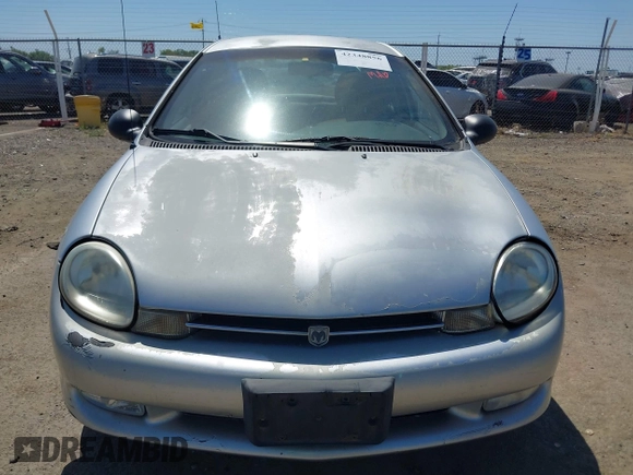 2000 Dodge Neon Highline z VIN 1B3ES46C4YD556519, wystawiony jako IAAI lot #42348856 z przebiegiem 183 923 mil mil oraz . Historia ofert i sprzedaży dostępna na DreamBid. Obrazek 6.