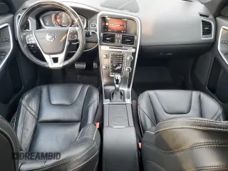 2017 Volvo XC60 R-Design with VIN YV449MRS7H2128140, listed as a Copart auction lot 89215325 with 61,559 mi miles and Salvage title. Bid and sale history available at DreamBid. Image 8.