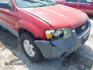 2006 Ford Escape XLS with VIN 1FMYU02Z06KB10283, listed as a IAAI auction lot 42208599 with 199,589 mi miles and . Bid and sale history available at DreamBid. Image 6.