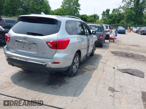 2019 Nissan Pathfinder S with VIN 5N1DR2MM8KC622567, listed as a IAAI auction lot 42404897 with 87,955 mi miles and . Bid and sale history available at DreamBid. Image 4.