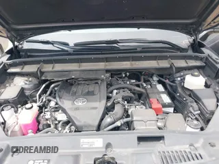 2024 Toyota Highlander LE z VIN 5TDKDRAH6RS539383, wystawiony jako IAAI lot #42267073 z przebiegiem 26 293 mil mil oraz . Historia ofert i sprzedaży dostępna na DreamBid. Obrazek 10.