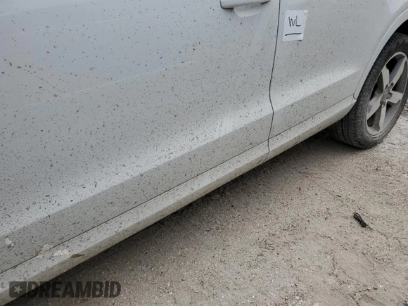 2015 Audi Q3 Prestige with VIN WA1FFCFS5FR013568, listed as a Copart auction lot 75421484 with Not provided miles and Salvage title. Bid and sale history available at DreamBid. Image 12.