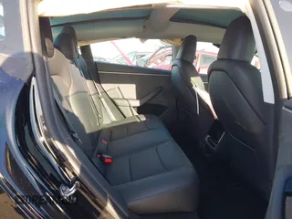 2025 Tesla Model 3 Long Range with VIN 5YJ3E1EB3SF926394, listed as a IAAI auction lot 42249844 with 1,090 mi miles and . Bid and sale history available at DreamBid. Image 8.