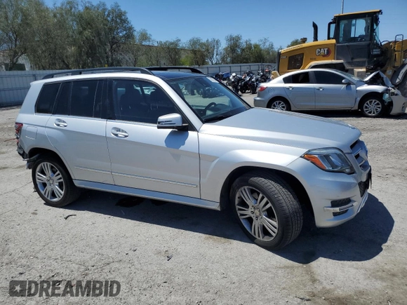 2014 Mercedes-Benz GLK 350 with VIN WDCGG5HB6EG312068, listed as a Copart auction lot 52927304 with 90,716 mi miles and Salvage Title. Bid and sale history available at DreamBid. Image 4.