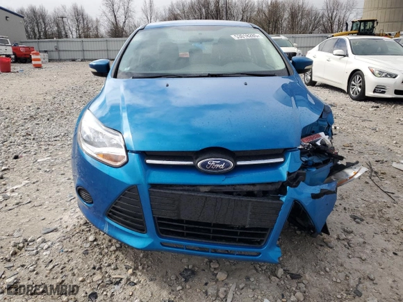 2013 Ford Focus SE with VIN 1FADP3F25DL188970, listed as a Copart auction lot 53018285 with 133,563 mi miles and Clean Title. Bid and sale history available at carsss.com. Image 5.