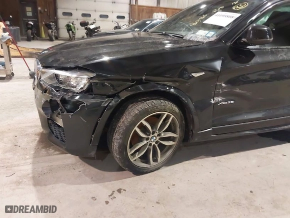 2016 BMW X4 xDrive35i with VIN 5UXXW5C59G0N92685, listed as a IAAI auction lot 41195808 with NaN miles. Bid and sale history available at carsss.com. Image 6.